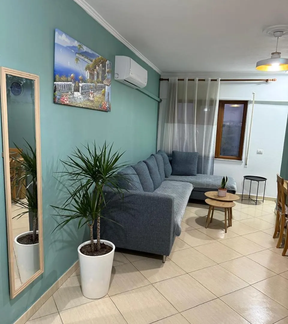 Mali I Robit Seaview Apartment Golem  Albanien